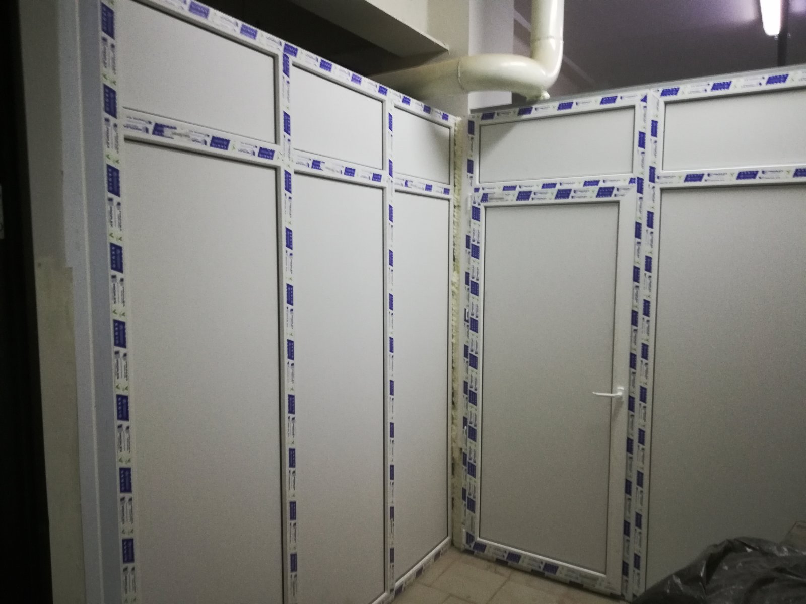 https://bryansk.delaem-okna.ru/storage/app/uploads/public/63f/473/ead/63f473eadc597995472210.jpg