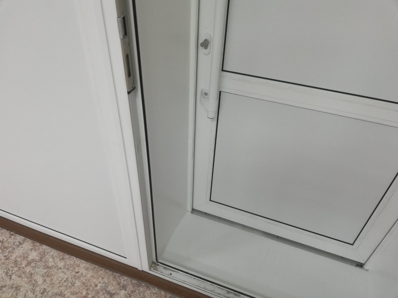 https://bryansk.delaem-okna.ru/storage/app/uploads/public/63f/486/32e/63f48632e5eac214401767.jpg